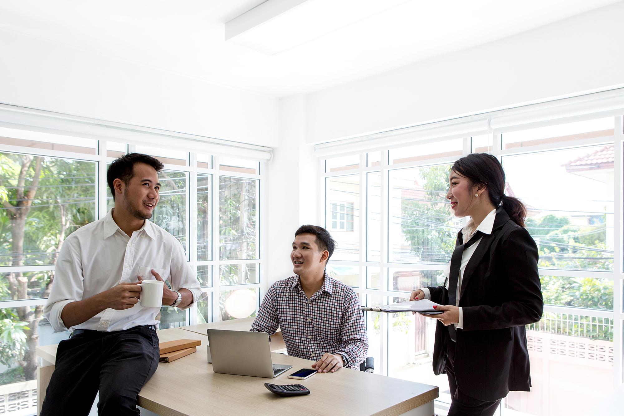 Digital technology features and services innovation solutions for business transformation